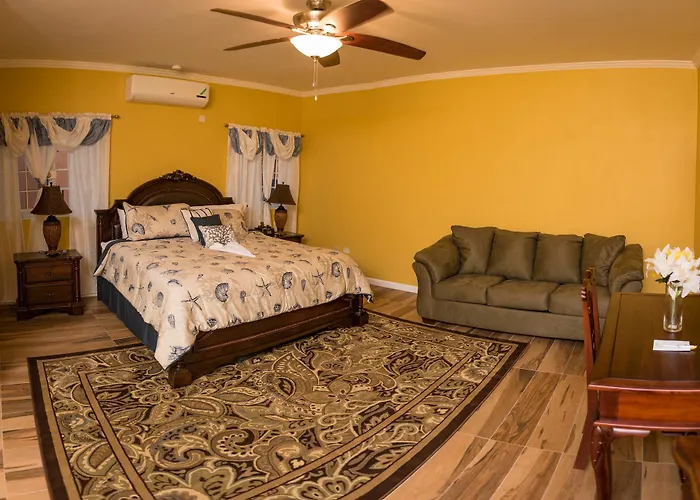 Villa Sweet - *